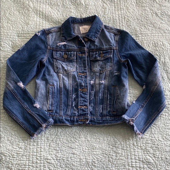 Distressed Jean Jacket - Picture 5 of 5